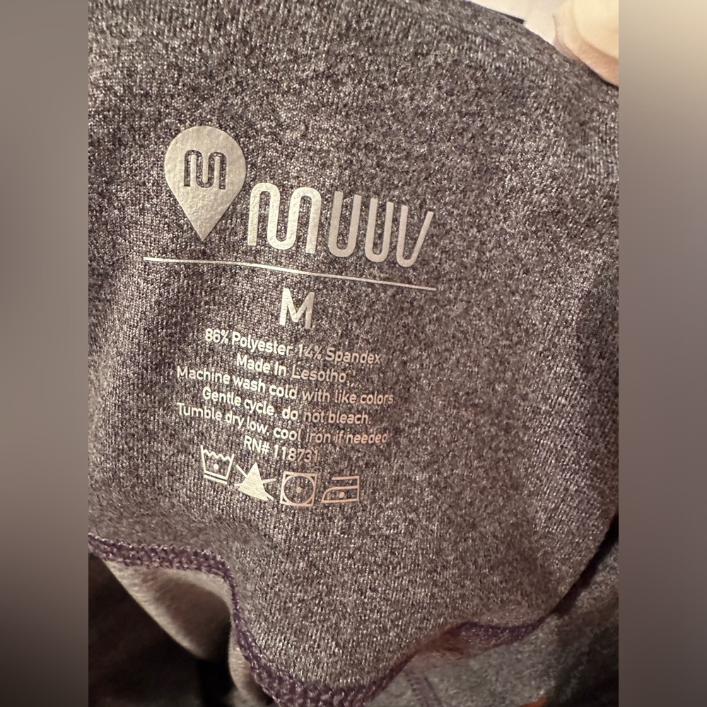 Muuv Gray Athletic Leggings - Picture 3 of 3